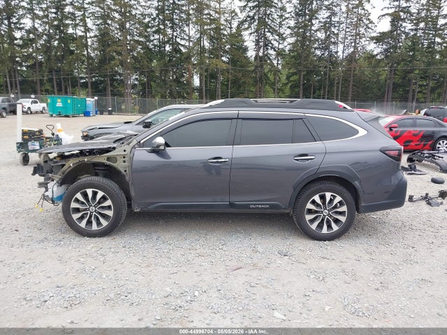 4S4BTGPDXP3181758 Subaru Outback Touring Xt
