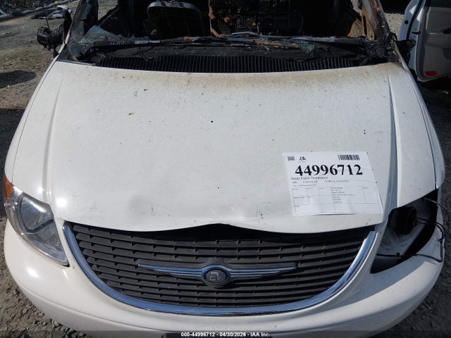 Продаж на аукціоні авто 2002 Chrysler Town & Country Limited, vin: 2C8GP64L02R675176, номер лоту: 44996712