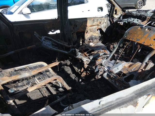 Продаж на аукціоні авто 2002 Chrysler Town & Country Limited, vin: 2C8GP64L02R675176, номер лоту: 44996712