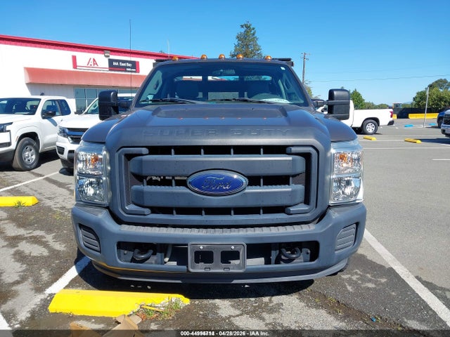 Ford F-350 Chassis Xl 2016 1FDRF3E6XGED31181 Image 13