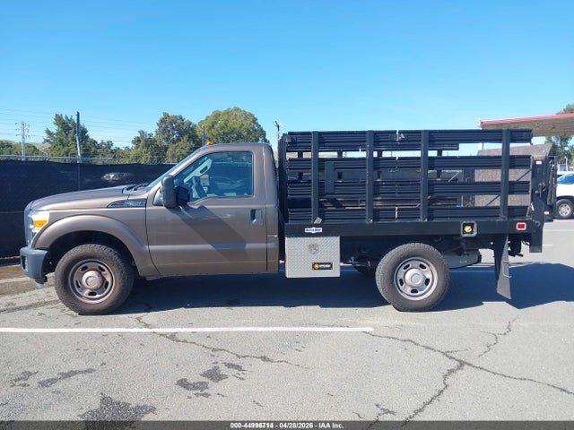 Ford F-350 Chassis Xl 2016 1FDRF3E6XGED31181 Image 15