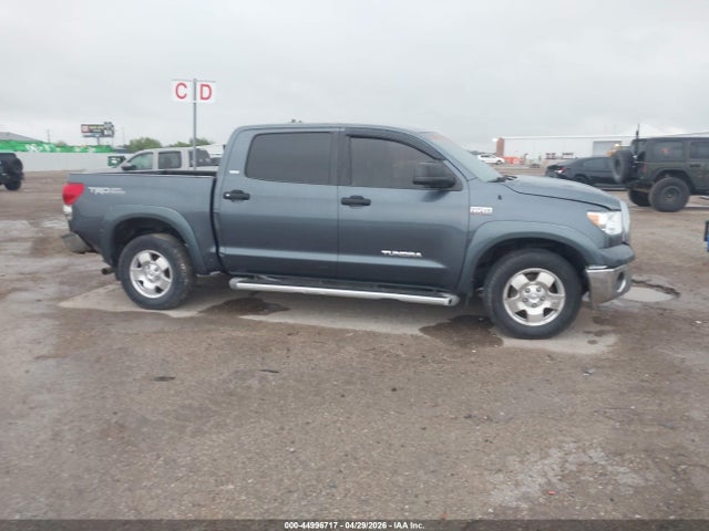 Aukcja sprzedaży 2008 Toyota Tundra Sr5 5.7l V8, vin: 5TFEV541X8X051774, numer aukcji: 44996717
