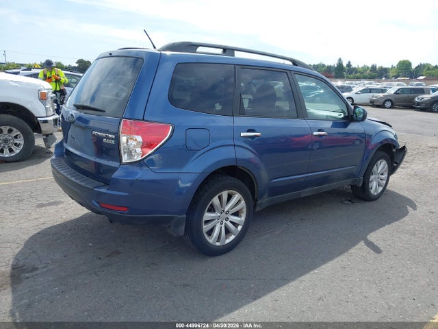 Продажа на аукционе авто 2012 Subaru Forester 2.5x Premium, vin: JF2SHADC7CH418574, номер лота: 44996724