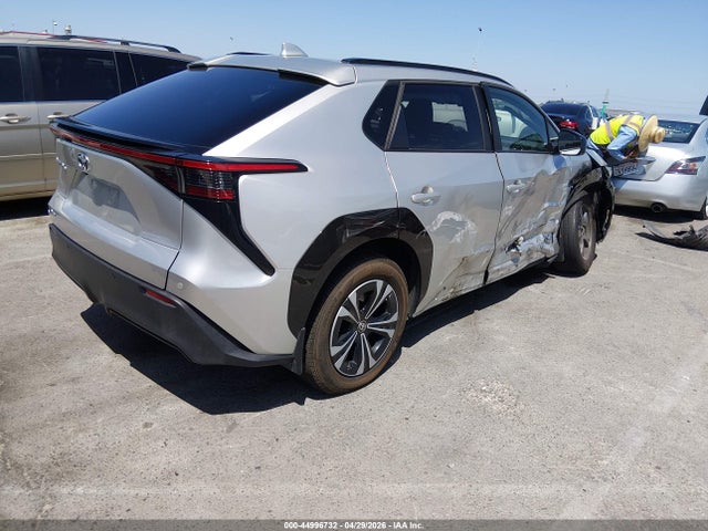 Toyota BZ4X XLE 2024 JTMAAAAA7RA041893 Image 4