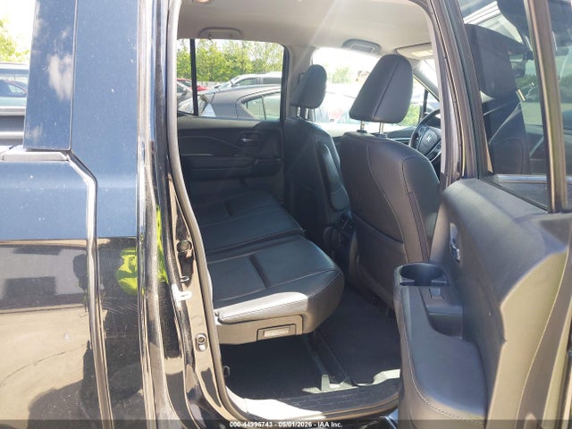 44996743 :رقم المزاد ، 5FPYK3F69HB031293 vin ، 2017 Honda Ridgeline Rtl-t مزاد بيع