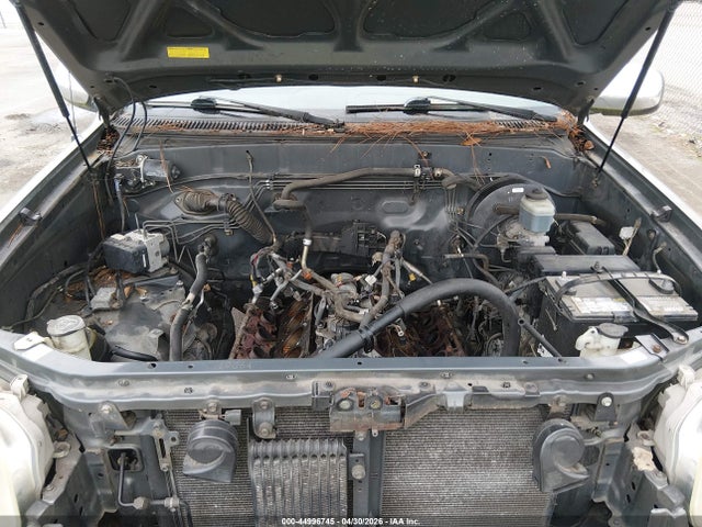 2006 Toyota Tundra Sr5 V8 მანქანა იყიდება აუქციონზე, vin: 5TBET34196S510105, აუქციონის ნომერი: 44996745
