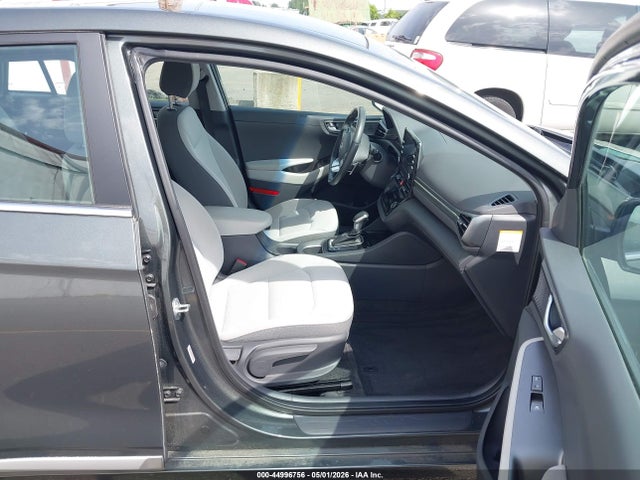 KMHC75LD0MU249655 Hyundai Ioniq Plug-in Hybrid Sel