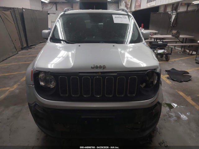 2015 Jeep Renegade Latitude მანქანა იყიდება აუქციონზე, vin: ZACCJABT4FPC12264, აუქციონის ნომერი: 44996768