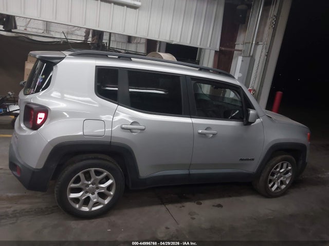 2015 Jeep Renegade Latitude მანქანა იყიდება აუქციონზე, vin: ZACCJABT4FPC12264, აუქციონის ნომერი: 44996768