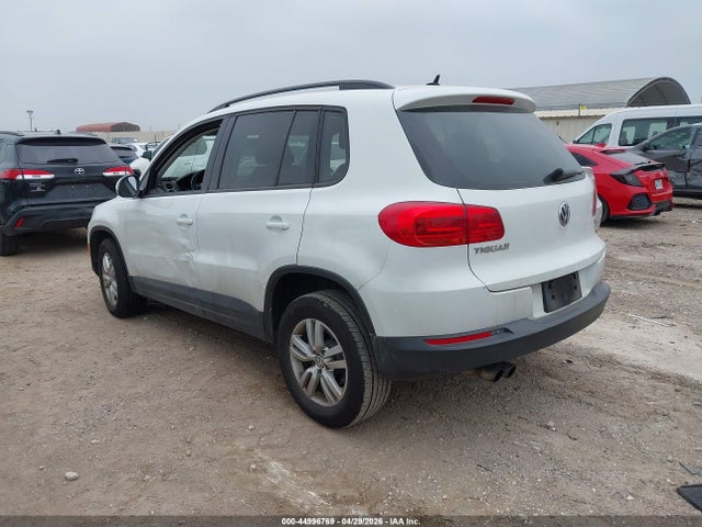 WVGAV7AX8GW597864 Volkswagen TIGUAN S