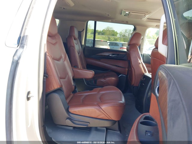 44996815 :رقم المزاد ، 1GYS4JKJ2FR280155 vin ، 2015 Cadillac Escalade Esv Premium مزاد بيع