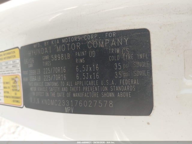 44996821 :رقم المزاد ، KNDMC233176027578 vin ، 2007 Hyundai Entourage Gls/limited/se مزاد بيع