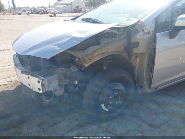 Aukcja sprzedaży 2015 Honda Civic Lx, vin: 2HGFB2F58FH536686, numer aukcji: 44996822