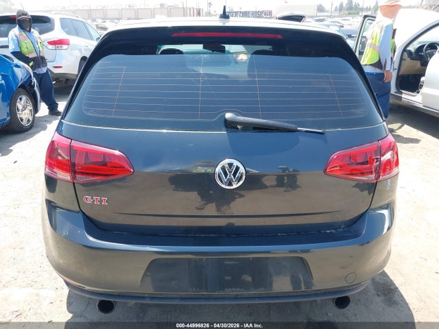 44996826 :رقم المزاد ، 3VW447AU9GM034393 vin ، 2016 Volkswagen Golf Gti Se W/performance Package 4-door مزاد بيع