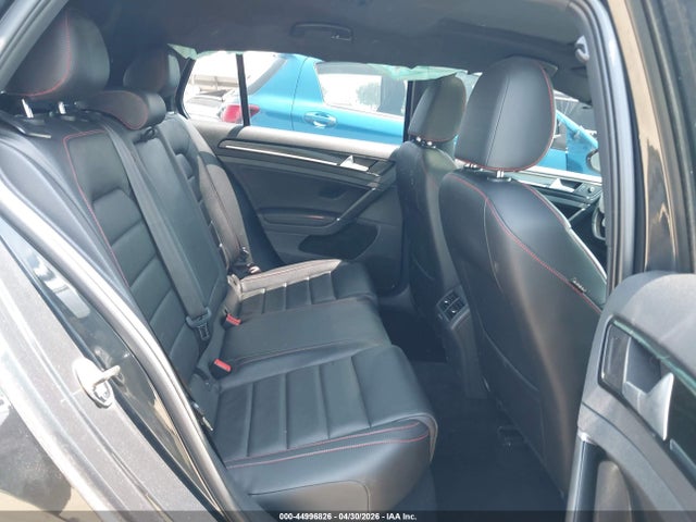 44996826 :رقم المزاد ، 3VW447AU9GM034393 vin ، 2016 Volkswagen Golf Gti Se W/performance Package 4-door مزاد بيع