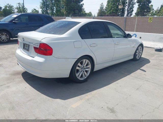 44996900 :رقم المزاد ، WBAVB13576KX39003 vin ، 2006 Bmw 325i مزاد بيع