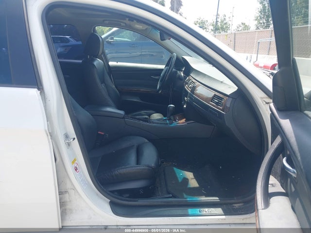 44996900 :رقم المزاد ، WBAVB13576KX39003 vin ، 2006 Bmw 325i مزاد بيع