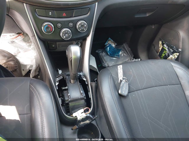 3GNCJLSB8LL226750 Chevrolet Trax Fwd Lt