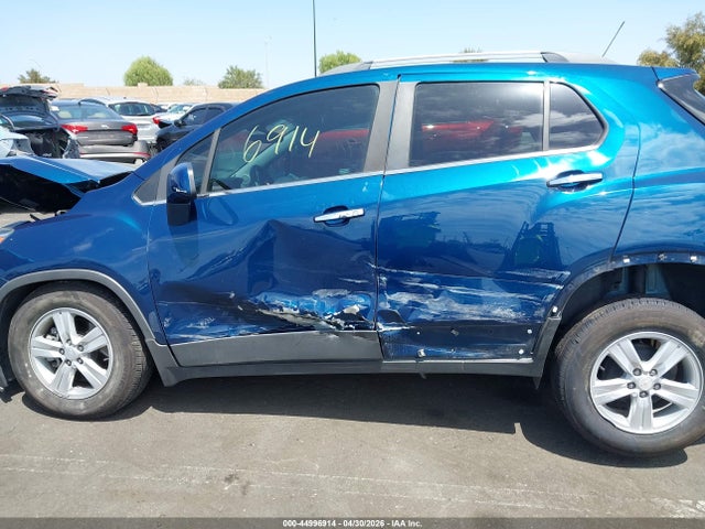 3GNCJLSB8LL226750 Chevrolet Trax Fwd Lt
