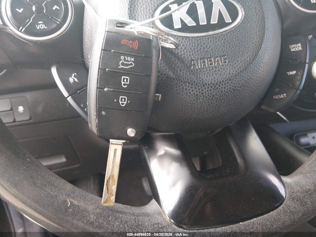 KNDJN2A25H7438520 KIA Soul