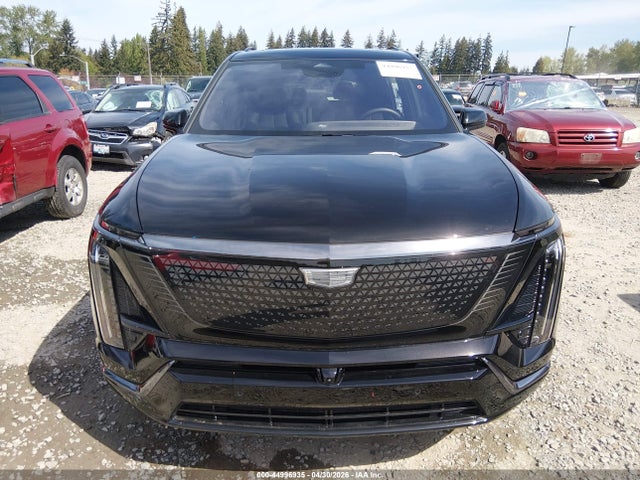 1GYC3NML3TZ707979 Cadillac Vistiq Sport