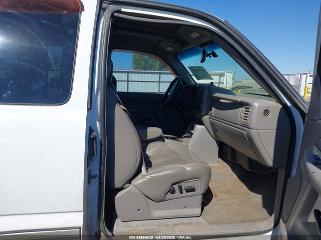 Продажа на аукционе авто 2000 Chevrolet Silverado 2500 Lt, vin: 1GCGK29U0YE237659, номер лота: 44996939