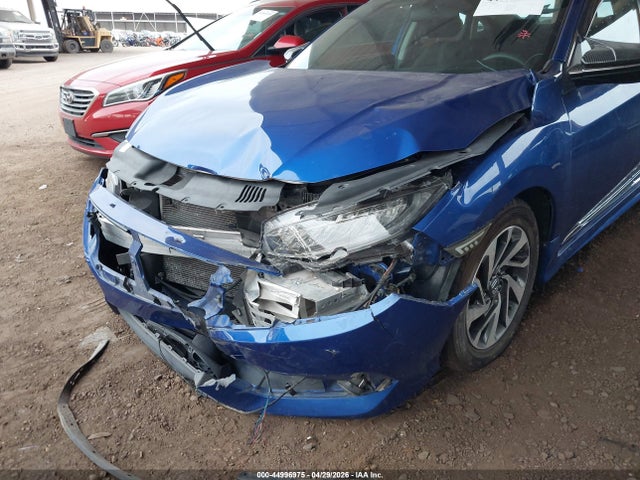 Продаж на аукціоні авто 2018 Honda Civic Ex, vin: 2HGFC2F75JH592642, номер лоту: 44996975