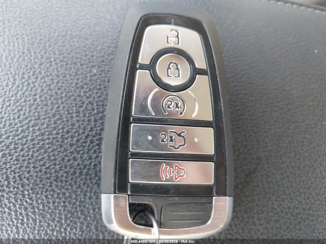 Ford Fusion Titanium 2017 3FA6P0K96HR163075 Image 11