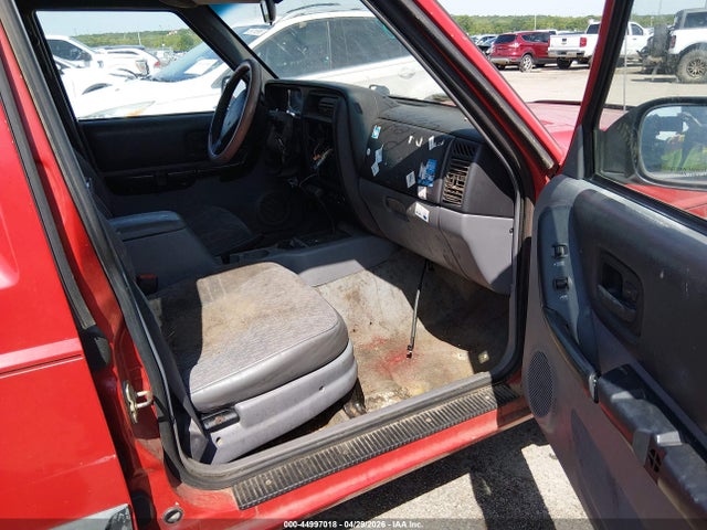 1997 Jeep Cherokee Sport მანქანა იყიდება აუქციონზე, vin: 1J4FT68S2VL603946, აუქციონის ნომერი: 44997018