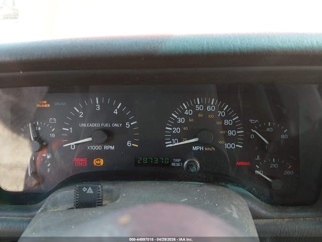 1997 Jeep Cherokee Sport მანქანა იყიდება აუქციონზე, vin: 1J4FT68S2VL603946, აუქციონის ნომერი: 44997018