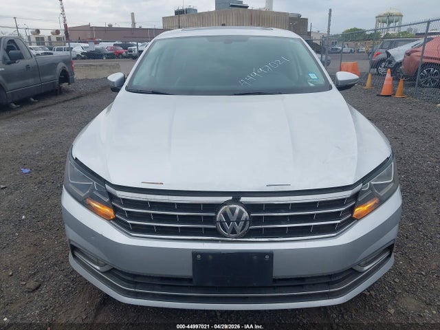Продаж на аукціоні авто 2016 Volkswagen Passat 1.8t Se, vin: 1VWBT7A3XGC016200, номер лоту: 44997021
