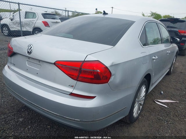 Продаж на аукціоні авто 2016 Volkswagen Passat 1.8t Se, vin: 1VWBT7A3XGC016200, номер лоту: 44997021