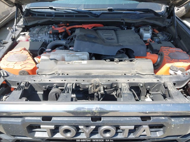 5TFNC5DB9PX039211 Toyota Tundra Hybrid Platinum