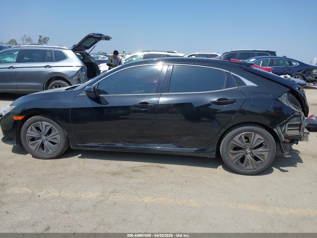 Продажа на аукционе авто 2017 Honda Civic Ex, vin: SHHFK7H57HU222477, номер лота: 44997050