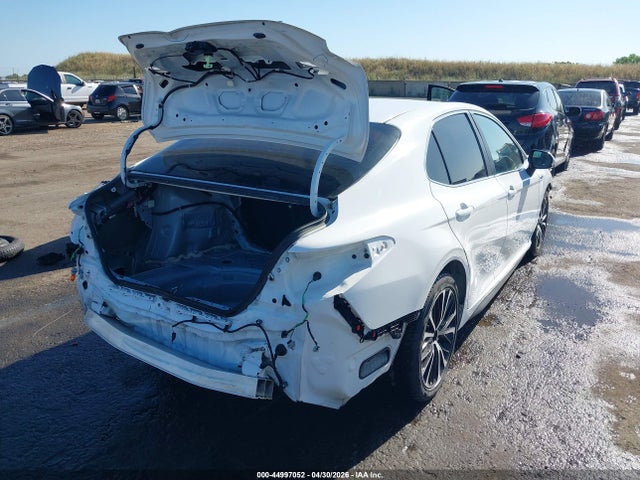 4T1B21HK3JU508757 Toyota Camry Hybrid Se