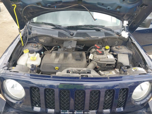 2017 Jeep Patriot Latitude 4x4 მანქანა იყიდება აუქციონზე, vin: 1C4NJRFB5HD133938, აუქციონის ნომერი: 44997055
