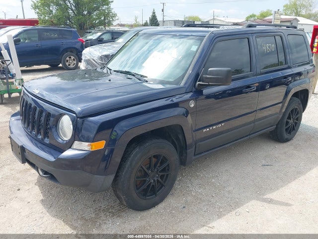 2017 Jeep Patriot Latitude 4x4 მანქანა იყიდება აუქციონზე, vin: 1C4NJRFB5HD133938, აუქციონის ნომერი: 44997055