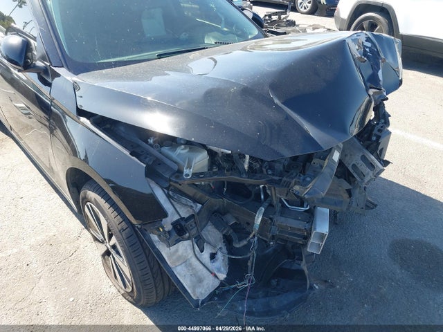 1N4BL4DV2MN388988 Nissan Altima Sv Fwd