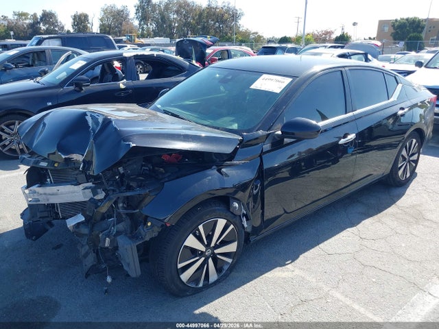 1N4BL4DV2MN388988 Nissan Altima Sv Fwd