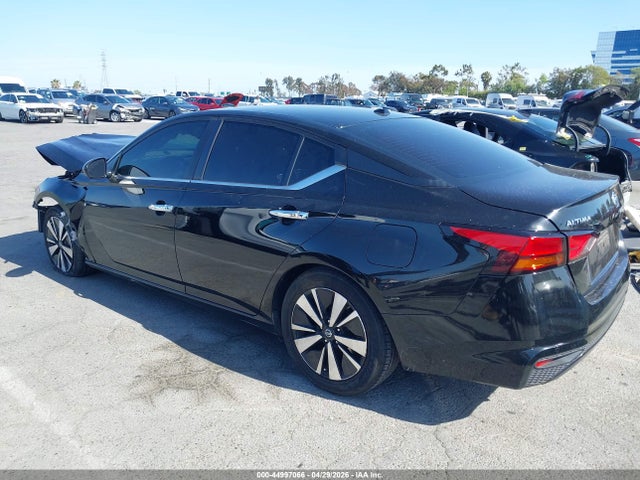 1N4BL4DV2MN388988 Nissan Altima Sv Fwd