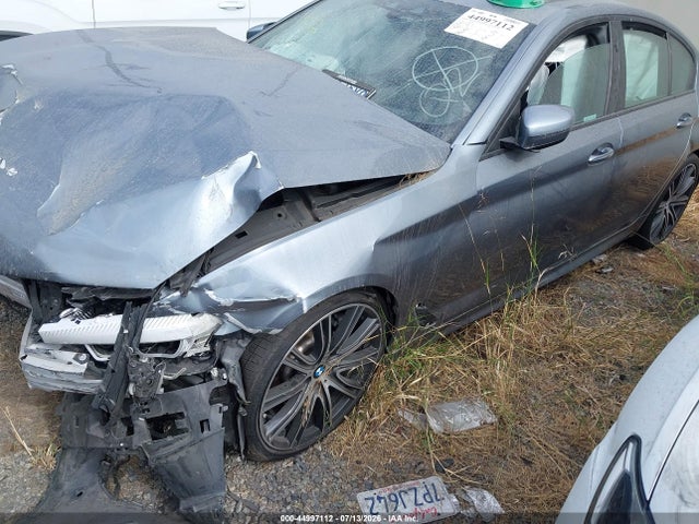 BMW 540I 2018 WBAJE5C50JWA96835 Image 2