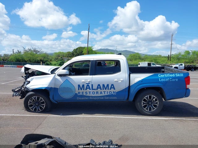 5TFAX5GN4HX084664 Toyota Tacoma Sr5
