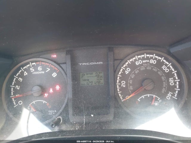 5TFAX5GN4HX084664 Toyota Tacoma Sr5