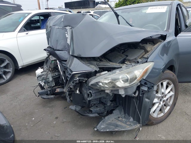 44997123 :رقم المزاد ، JM1BM1X70G1318937 vin ، 2016 Mazda Mazda3 I Grand Touring مزاد بيع