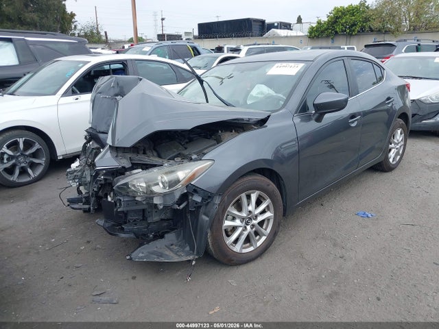 44997123 :رقم المزاد ، JM1BM1X70G1318937 vin ، 2016 Mazda Mazda3 I Grand Touring مزاد بيع