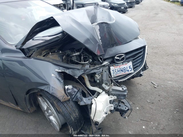44997123 :رقم المزاد ، JM1BM1X70G1318937 vin ، 2016 Mazda Mazda3 I Grand Touring مزاد بيع