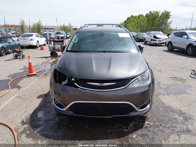 Chrysler Pacifica Touring-l 2017 2C4RC1BG0HR835466 Image 12