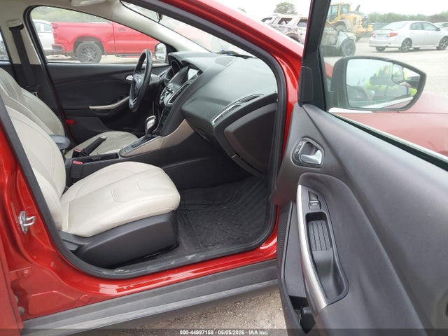 1FADP3N24JL314345 Ford Focus Titanium