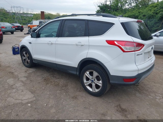 1FMCU0GX1EUB85739 Ford ESCAPE SE