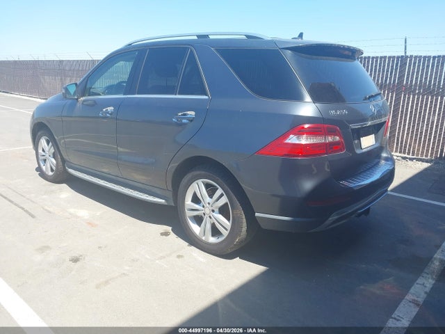 44997196 :رقم المزاد ، 4JGDA0EB3FA492790 vin ، 2015 Mercedes-benz Ml 250 Bluetec 4matic مزاد بيع